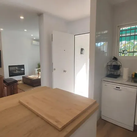 Del Parque Flats Picasso Townhouse * Μαρμπέλλα